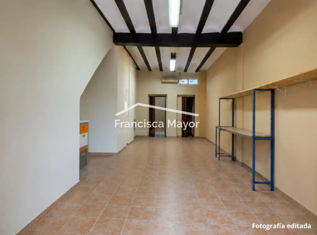 Local de lloguer a calle de la Reina, El Cabanyal - El Canyamelar