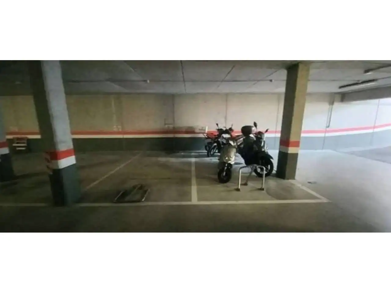 Parking of Garage for rent in Hernani