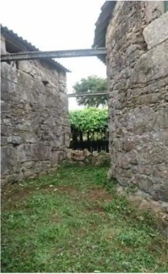 Finca rústica en venda en Dodro amb Jardí privat