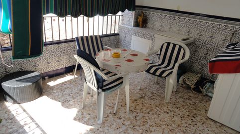 OPORTUNIDAD: PISO CÉNTRICO Y REFORMADO CON TERRAZA., image 2