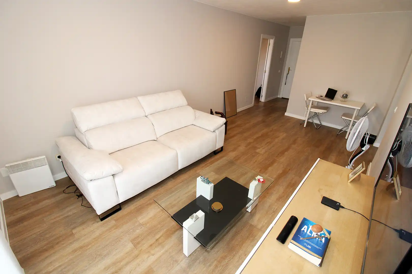 Wohnzimmer von Wohnung zum Verkauf in Uceda mit Heizung, Privatgarten und Abstellraum