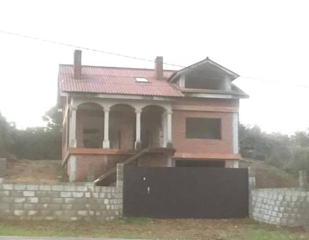 Casa-chalet en Venta en Lugar Outeiro en Abegondo