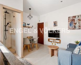 Sala d'estar de Apartament de lloguer en  Barcelona Capital amb Aire condicionat, Calefacció i Parquet