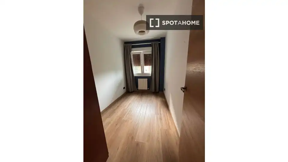 Habitació a Santutxu - Basarrate