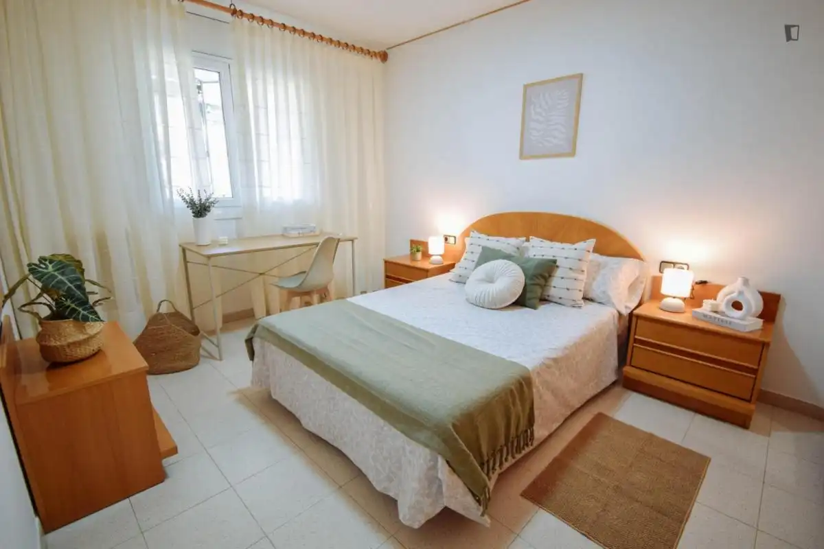 Schlafzimmer von Wohnungen zur untervermieten in  Lleida Capital mit Heizung, Möbliert und Ofen