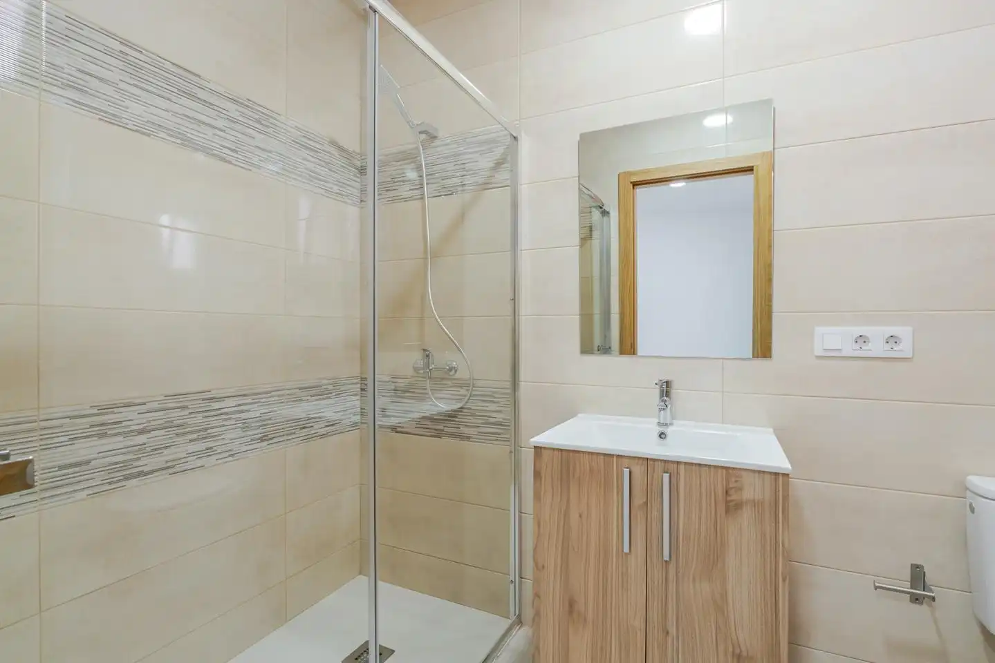 Bathroom of Flat for sale in Moya (Las Palmas)
