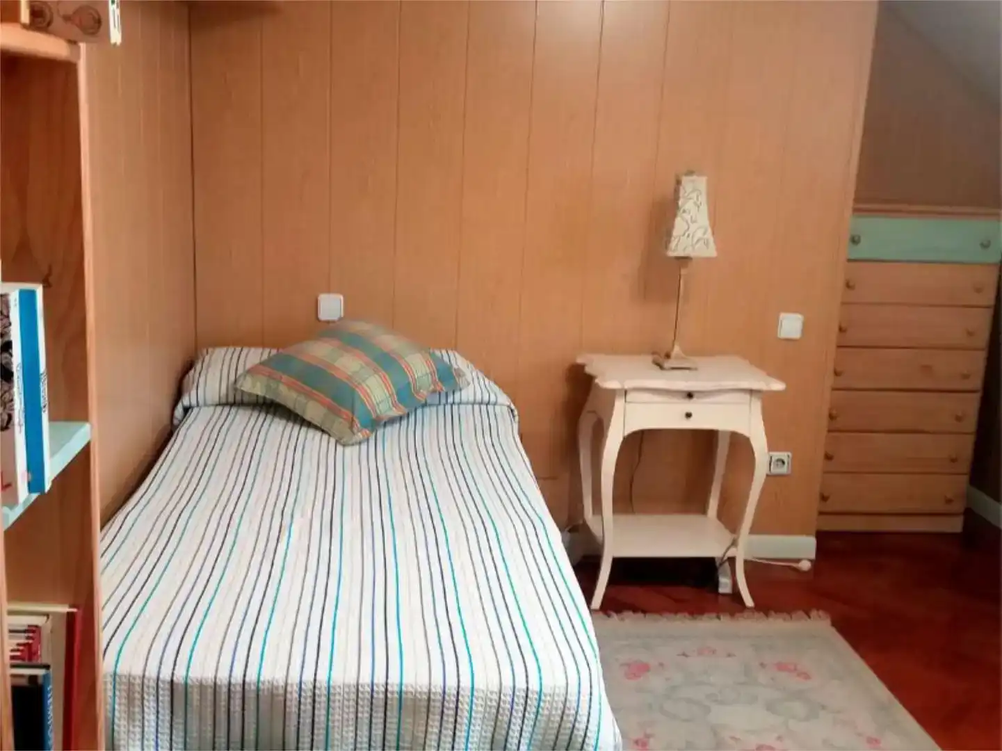 Dormitori de Dúplex per a compartir en Leganés amb Aire condicionat, Parquet i Moblat
