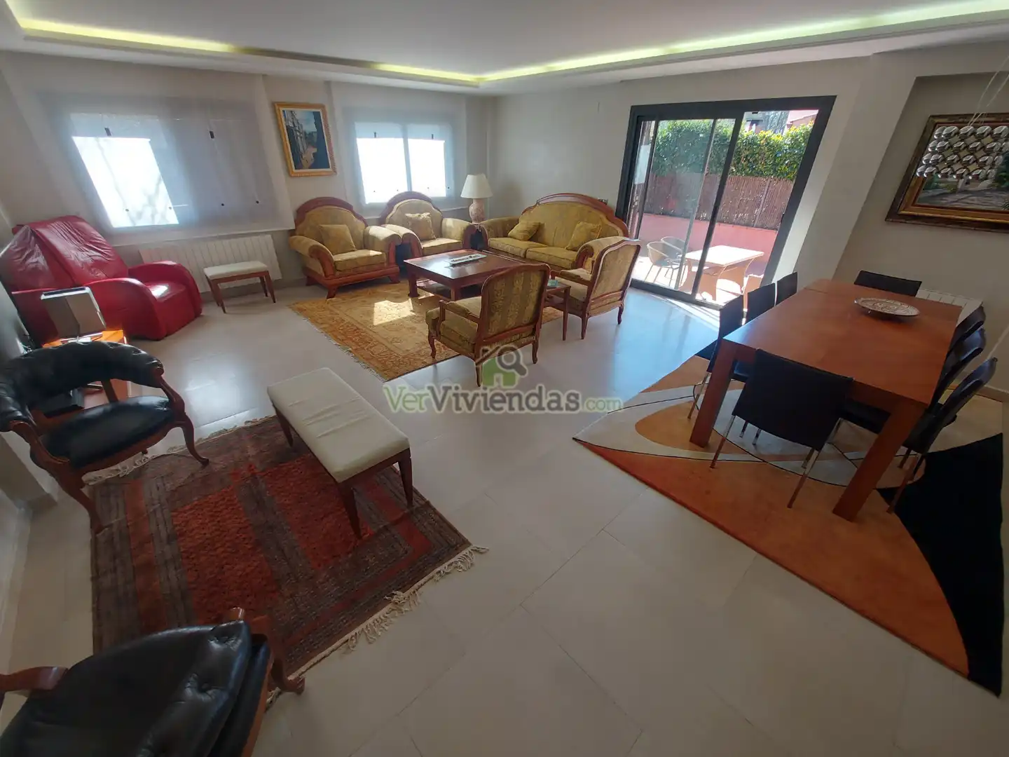 Sala d'estar de Casa o xalet en venda en Begues amb Aire condicionat, Calefacció i Jardí privat
