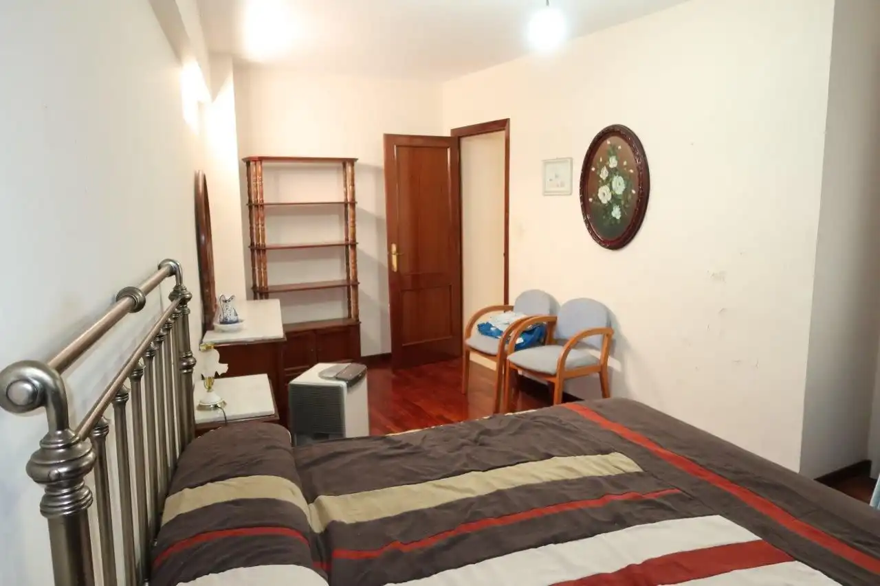 Wohnung zur Miete in Villa Negreira, Agra del Orzán - Ventorrillo