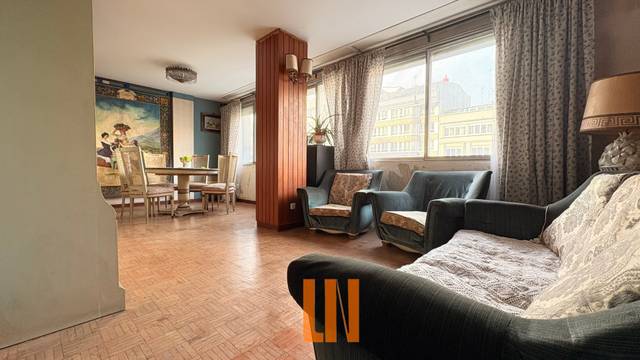 Piso en Venta en Praza Mestre Mateo en San Pablo - Juan Flórez