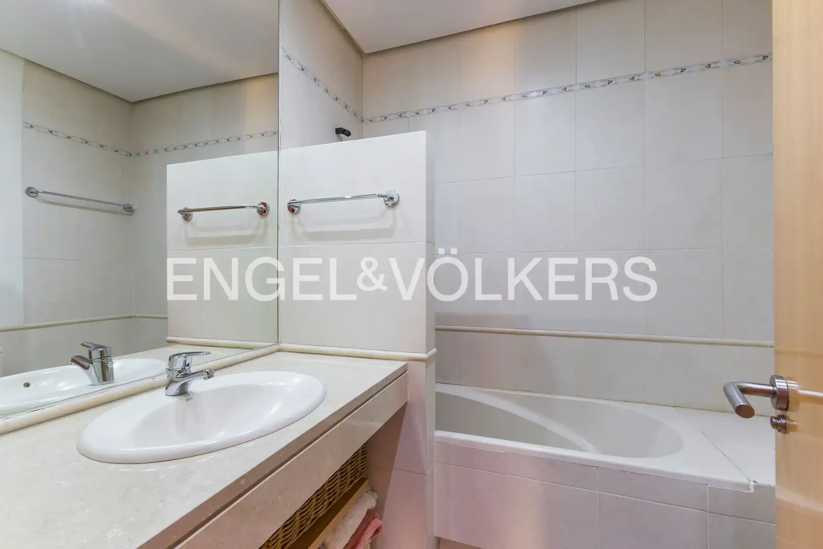 Casa adosada en venta en Canillas