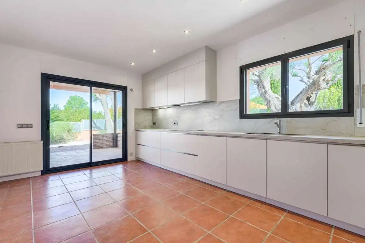 Casa con jardín en venta en Peralada, imagen 10