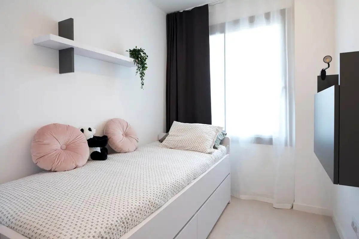 Habitación de Piso en venta en Abrera con Terraza, Trastero y Piscina comunitaria