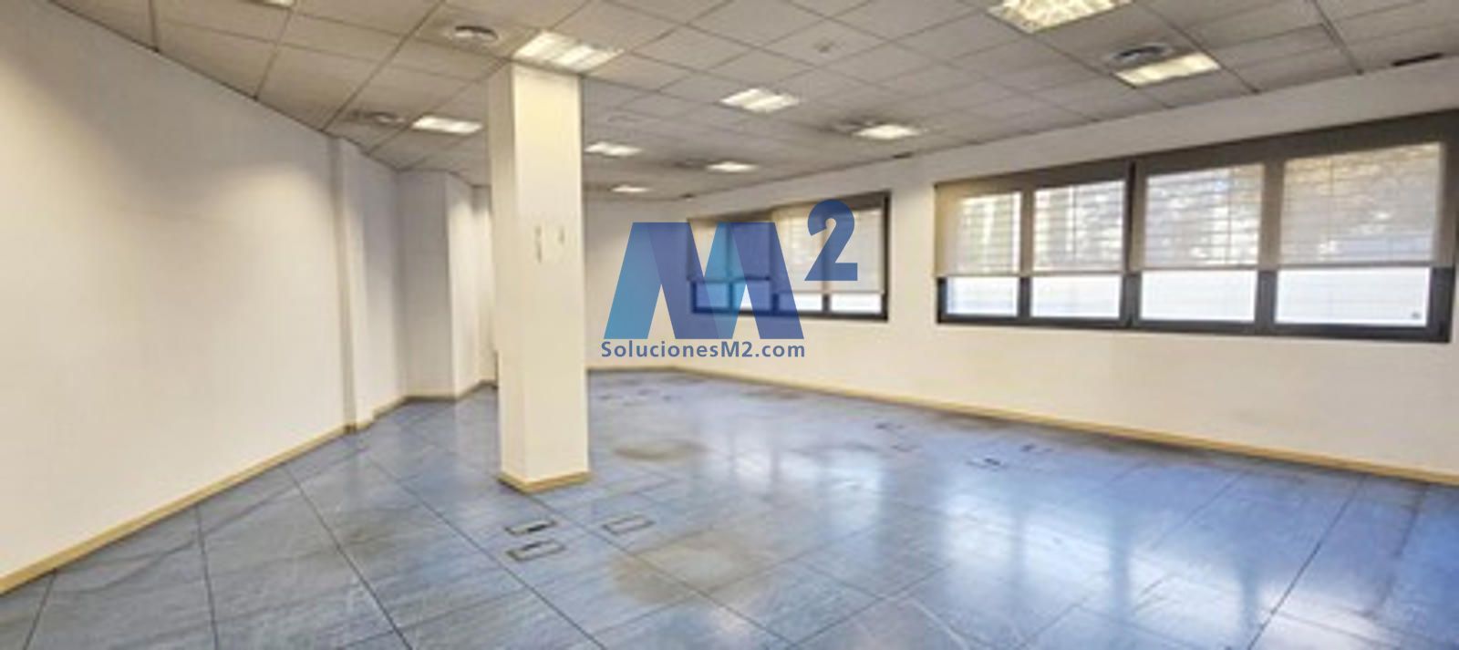 Local en venta en Alcalá de Henares