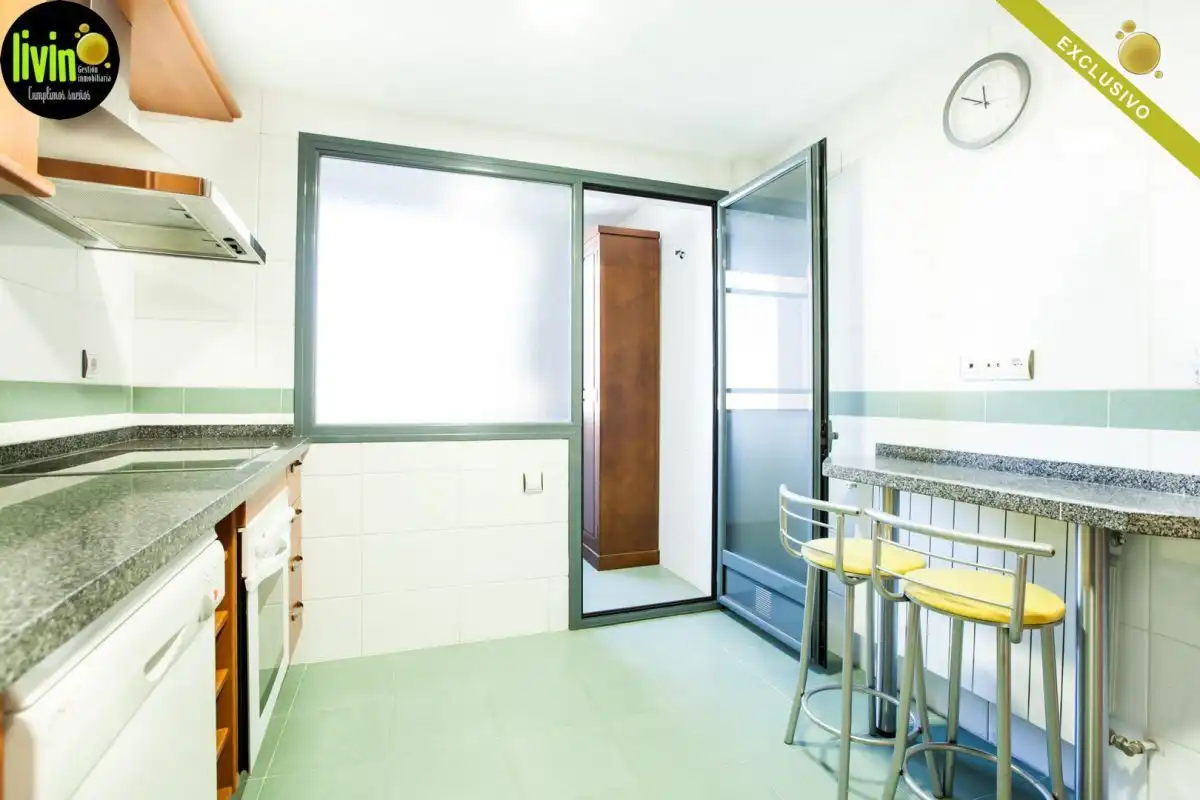 Kitchen of Flat for rent in Jaén  with Air Conditioner, Heating and Community pool