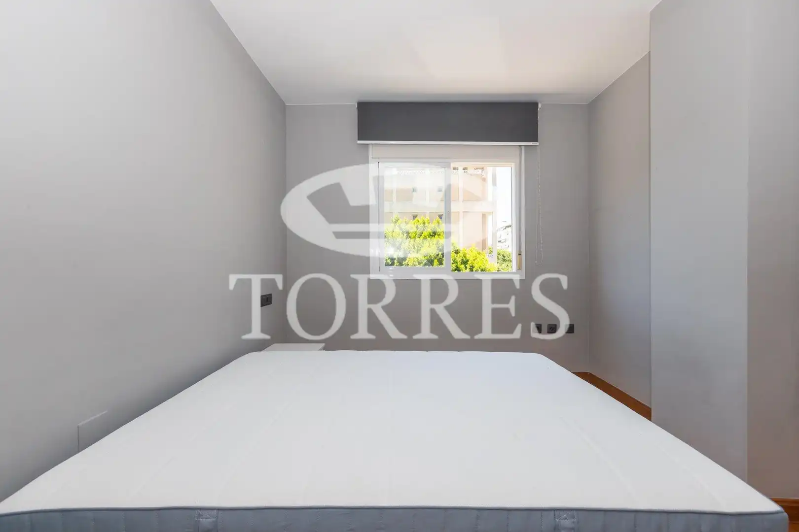 Habitación de Piso en venta en Málaga con Aire acondicionado, Parquet y Piscina comunitaria