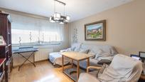 Sala d'estar de Àtic en venda en Armilla amb Aire condicionat, Calefacció i Terrassa
