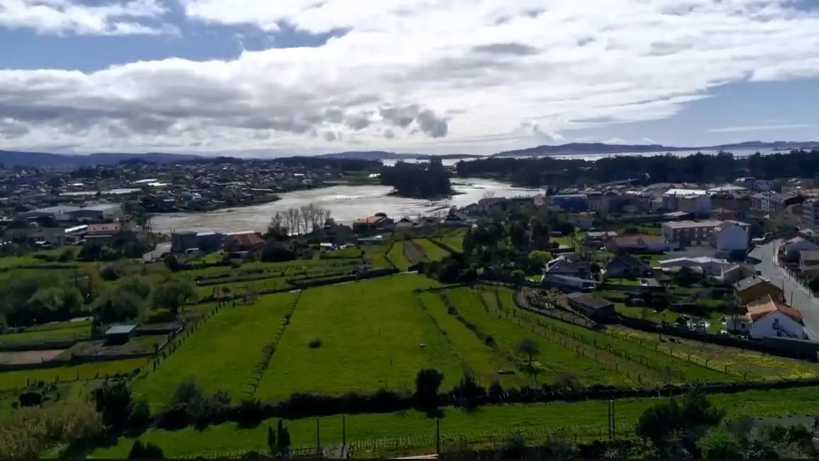 Casa o xalet en venda en Vilanova de Arousa amb Aire condicionat, Calefacció i Jardí privat