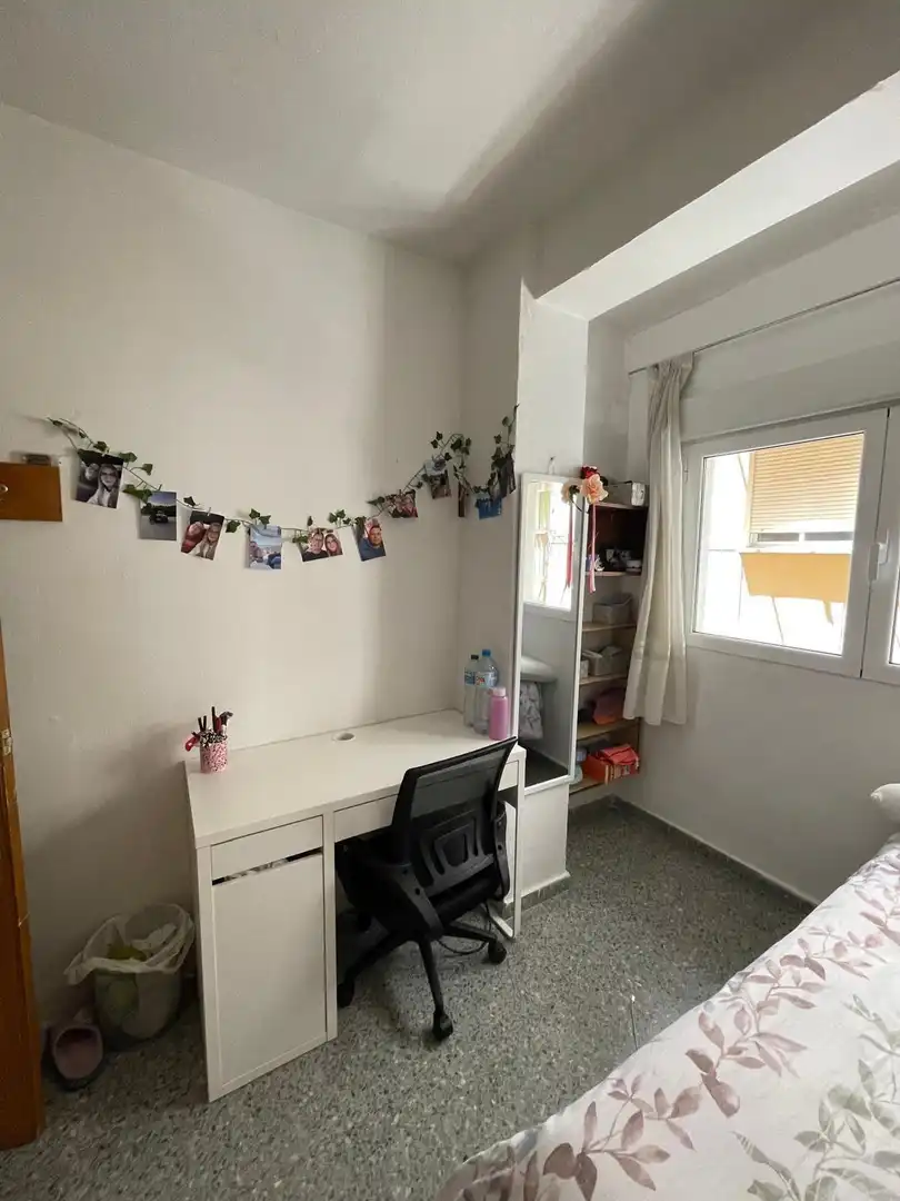 Bedroom of Flat for rent in Granada
