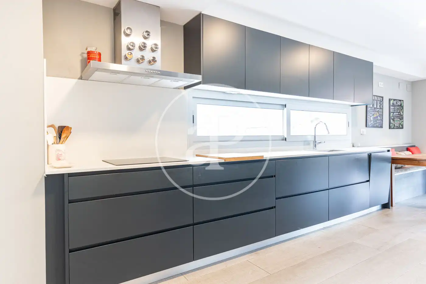 Kitchen of Flat for sale in Sant Cugat del Vallès  with Air Conditioner, Heating and Private garden