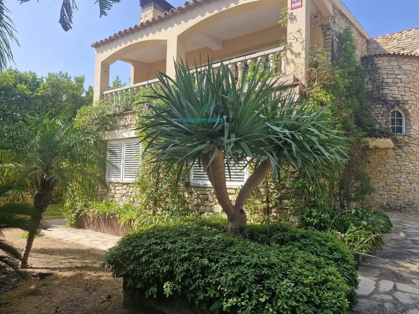 Vista exterior de Casa o xalet en venda en Salou amb Aire condicionat, Calefacció i Jardí privat