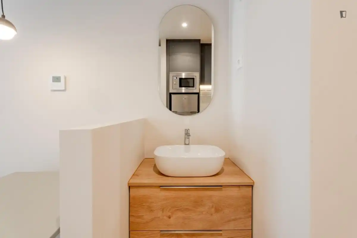 Badezimmer von Wohnung zur Miete in Getafe mit Klimaanlage, Heizung und Möbliert