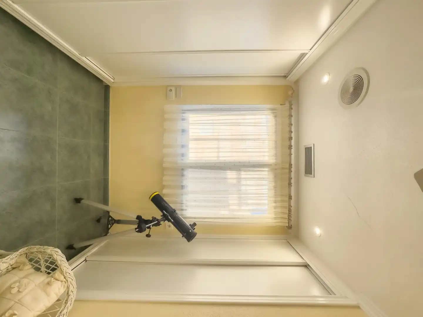 Dormitori de Apartament de lloguer en Santa Pola amb Terrassa, Moblat i Forn