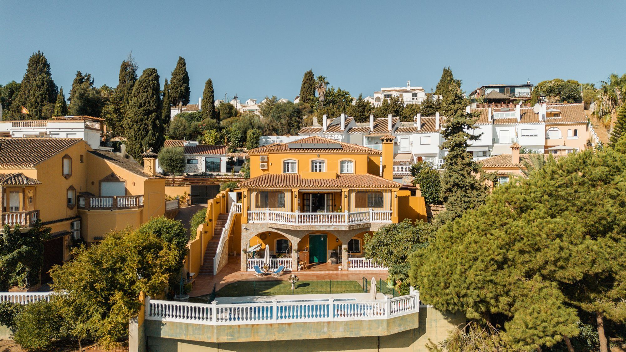 Vista exterior de Casa o xalet en venda en Mijas amb Terrassa