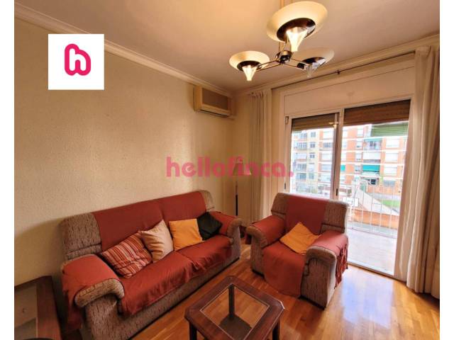 Piso en Venta en Calle Buenaventura Muñoz en El Clot