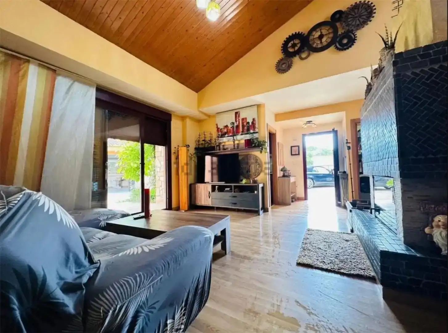 Sala de estar de Casa o chalet para compartir en Cadrete con Jardín privado, Parquet y Trastero