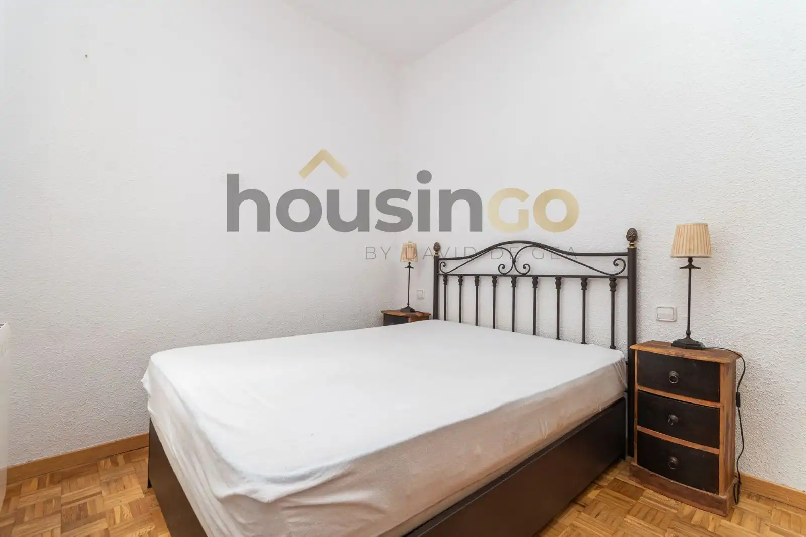 Bedroom of Flat for rent in Madrid  with Heating and Furnished