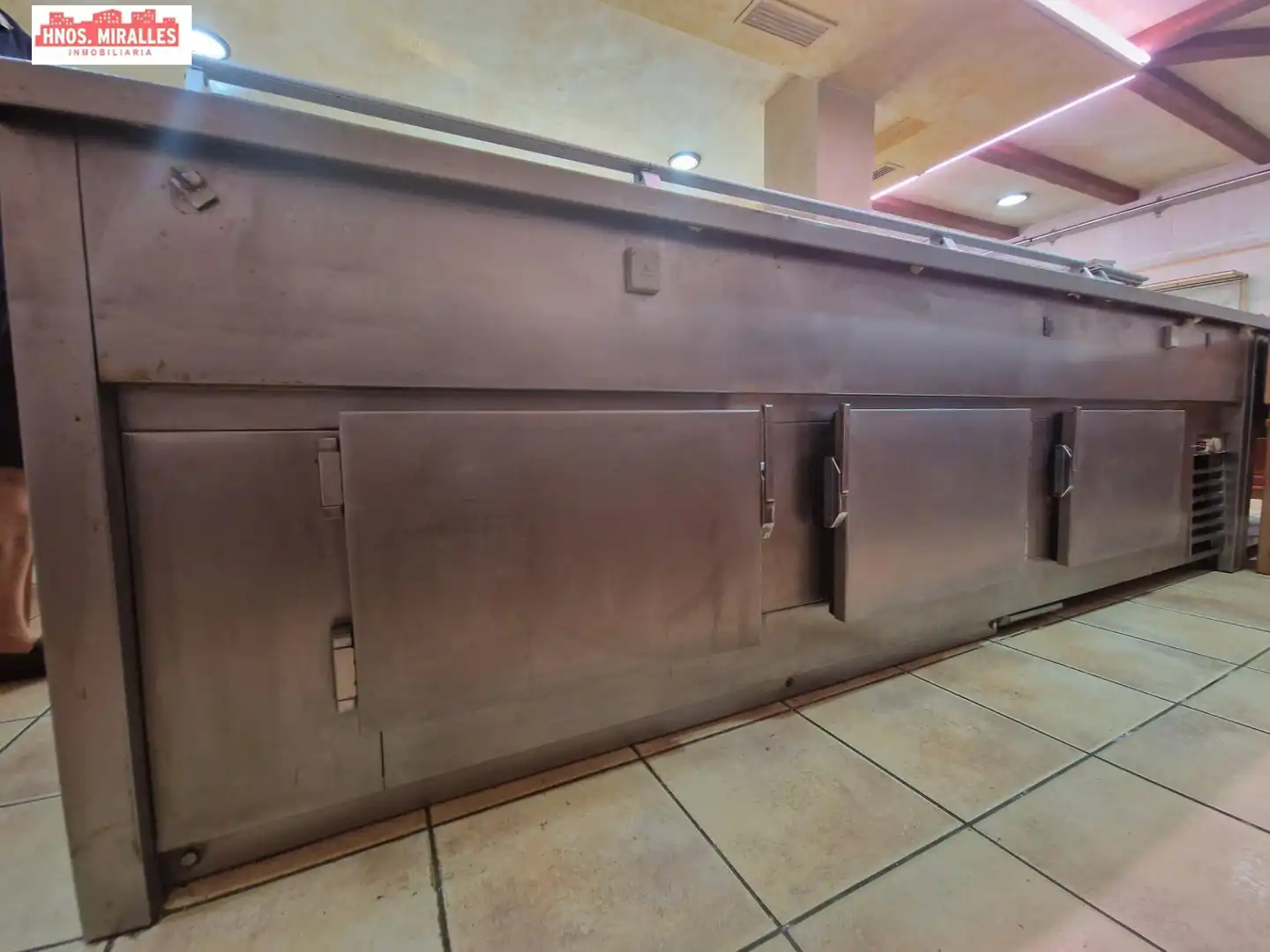 Local en venta en Elche / Elx con Aire acondicionado y Amueblado