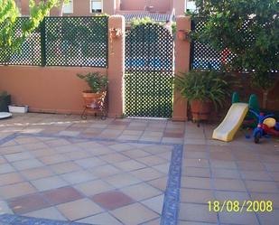 Jardí de Casa o xalet en venda en Chiclana de la Frontera amb Jardí privat, Terrassa i Piscina