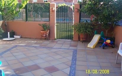Jardí de Casa o xalet en venda en Chiclana de la Frontera amb Jardí privat, Terrassa i Piscina