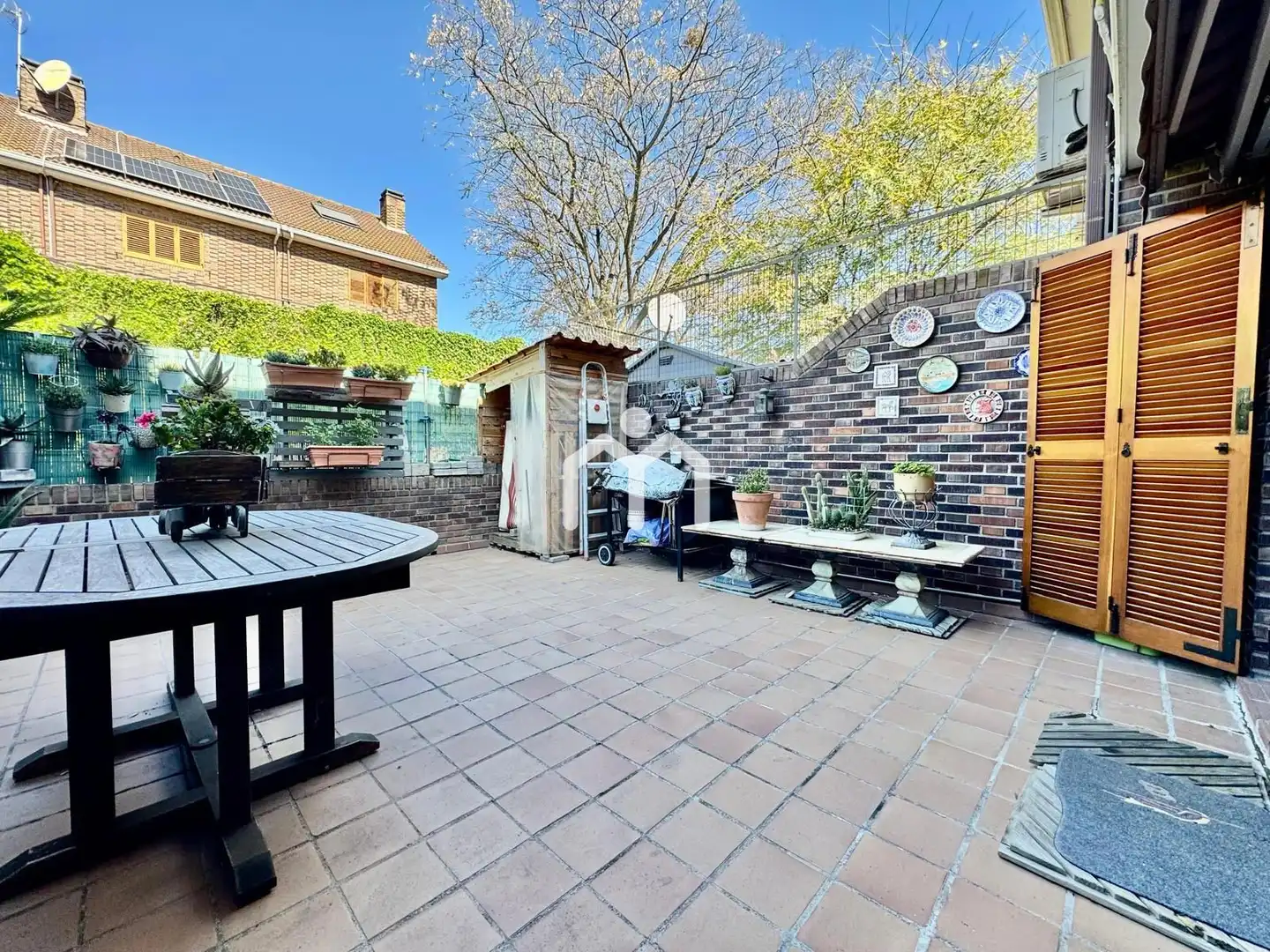 Jardí de Casa o xalet en venda en Badalona amb Aire condicionat, Calefacció i Jardí privat