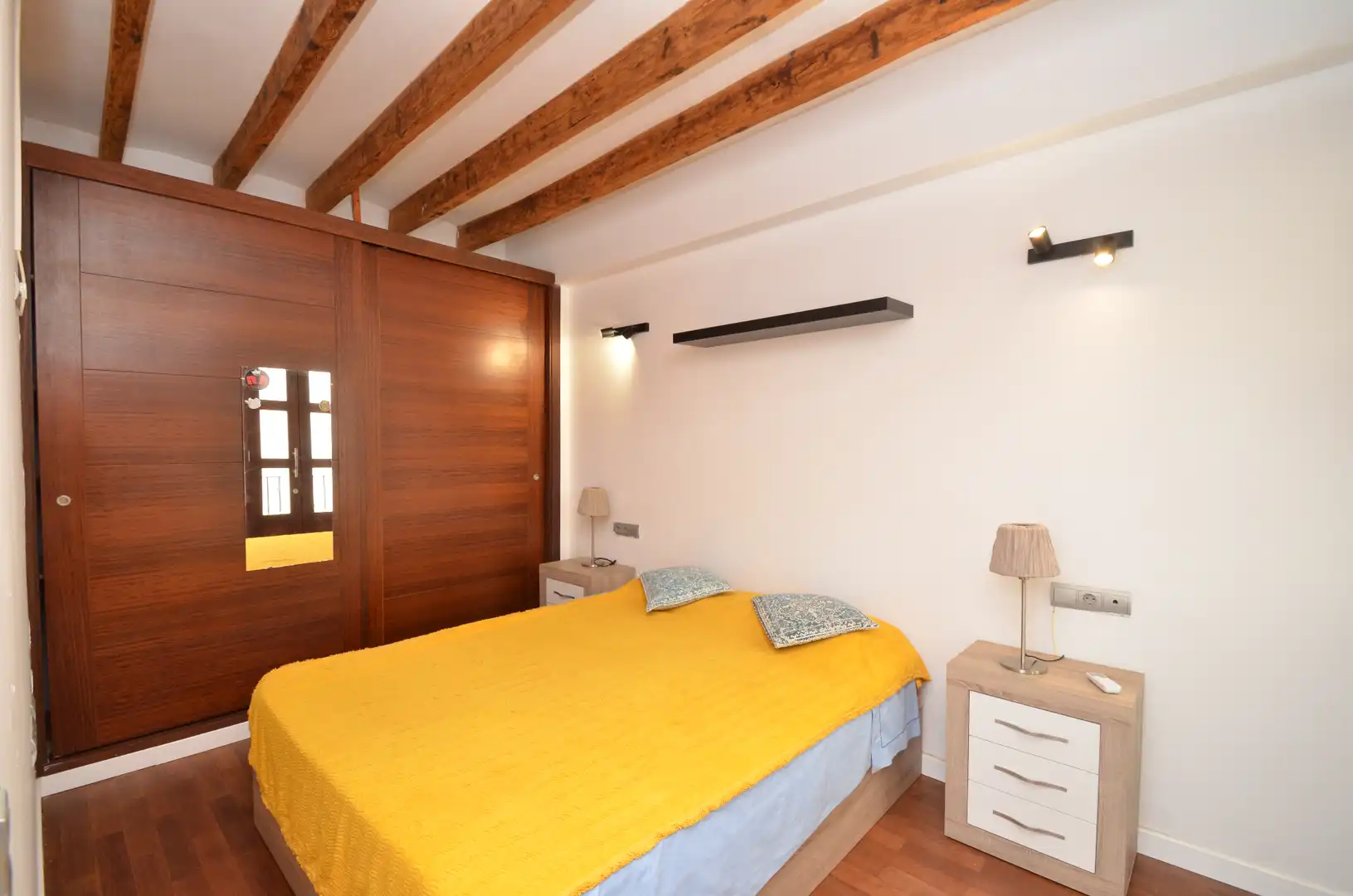 Bedroom of Flat for rent in  Palma de Mallorca  with Air Conditioner, Heating and Furnished