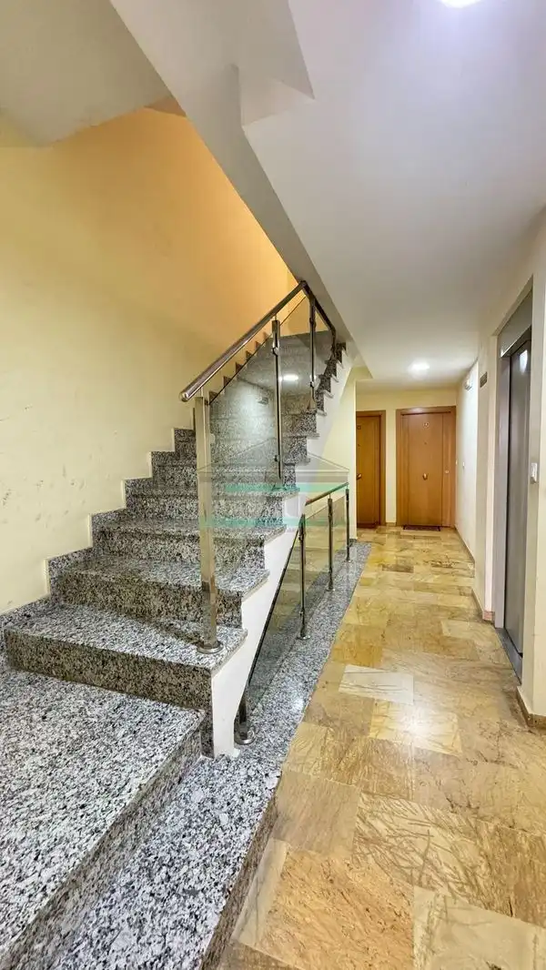 Flat for rent in Armilla  with Air Conditioner, Furnished and Oven
