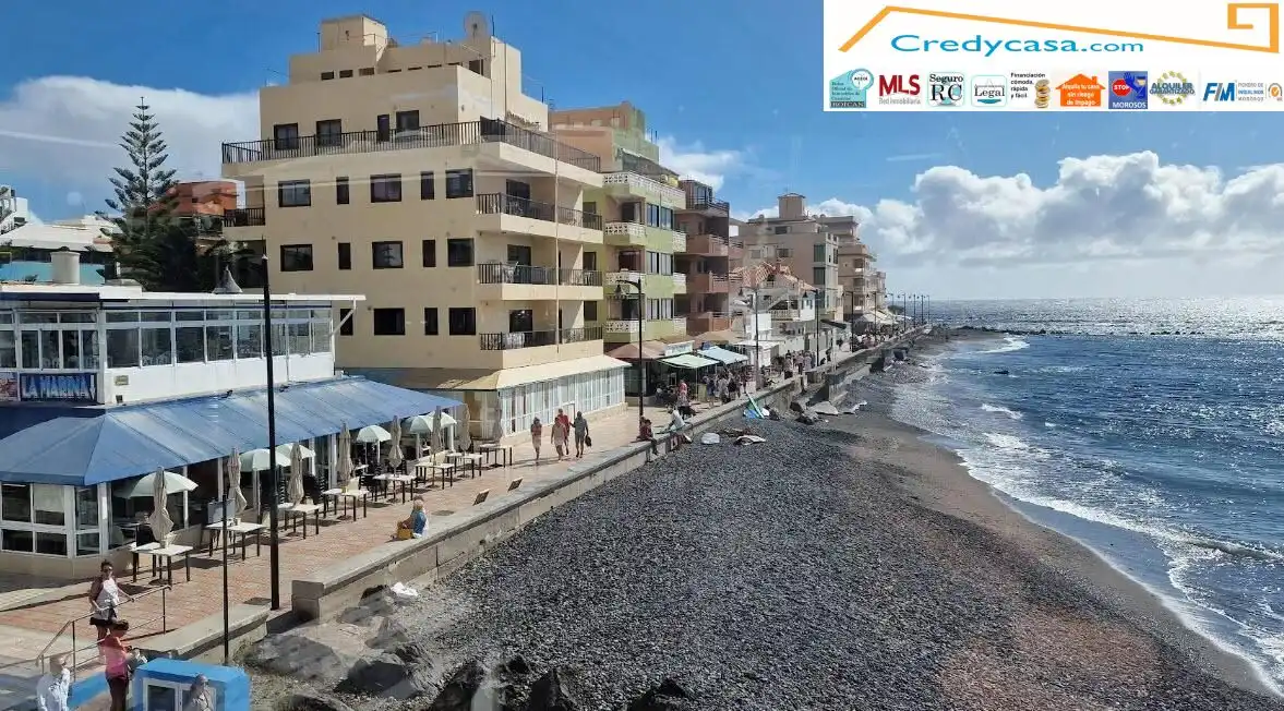 Vista exterior de Piso en venta en Arona con Balcón