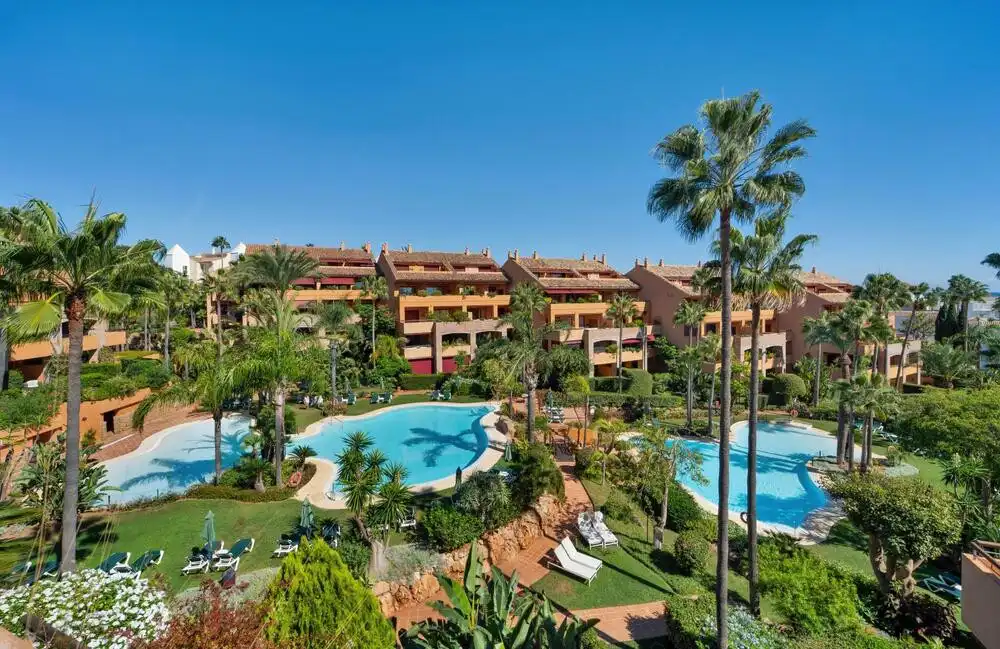 Exterior view of Attic for sale in Rïo Real - Los Monteros