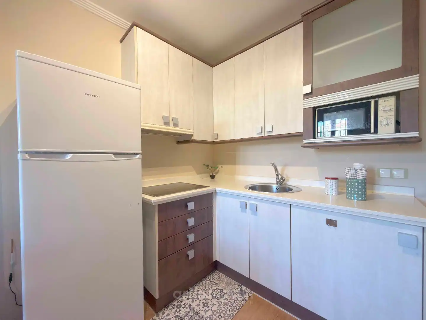 Piso en venta en Luis Sala Balust, 3, Pizarrales