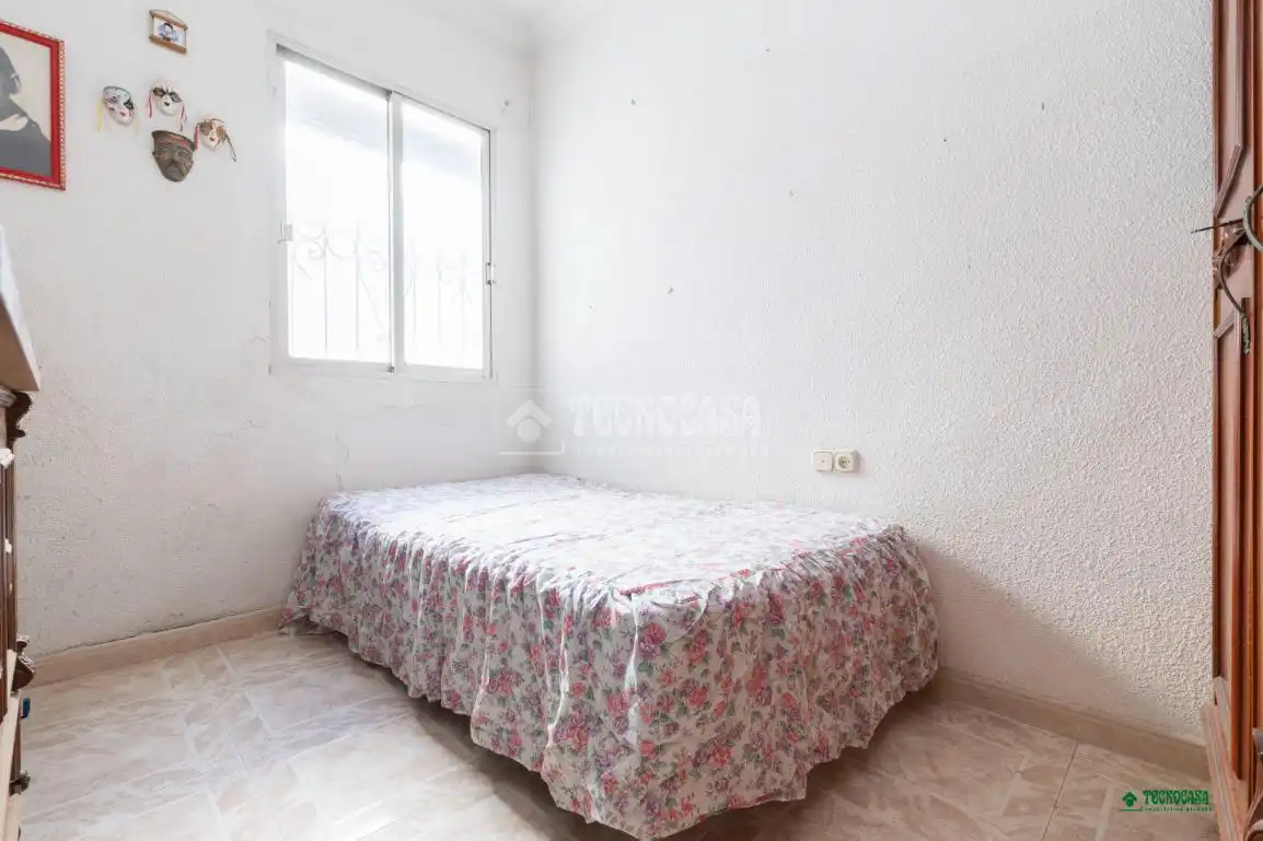 Habitación de Piso en venta en Almería