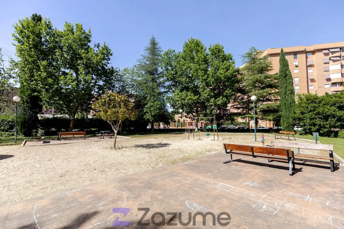 Jardín de Piso de alquiler en Móstoles con Aire acondicionado, Calefacción y Parquet