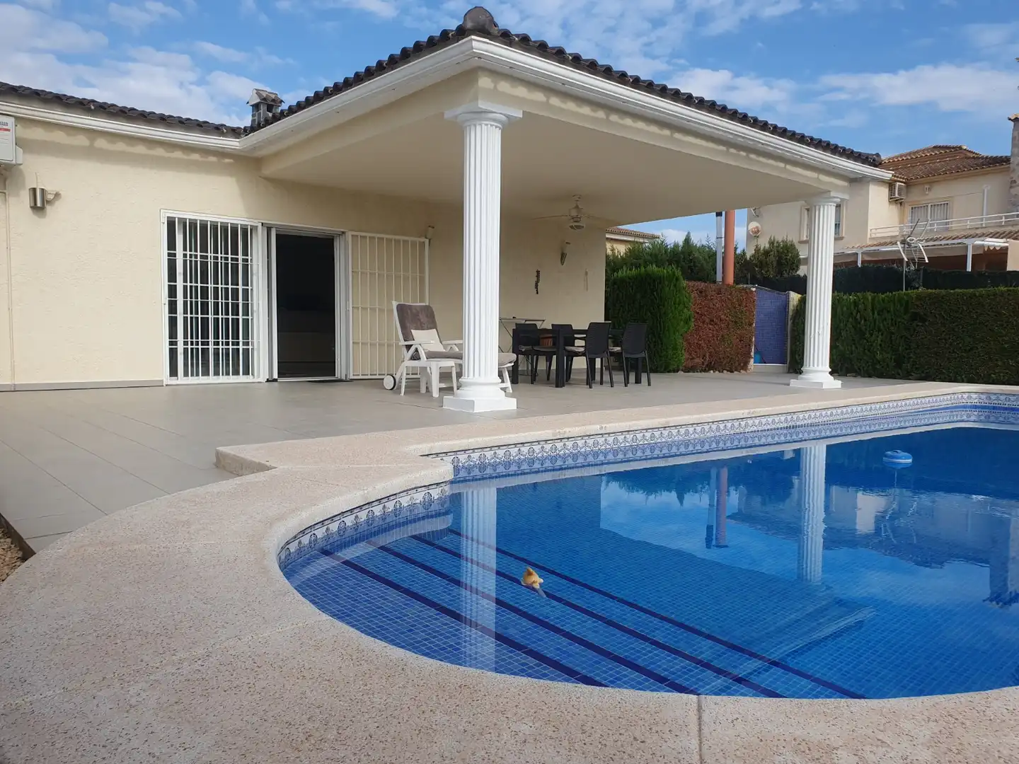 Detached house with pool for sale in Pueblo - Urbanizaciones, imagen 2