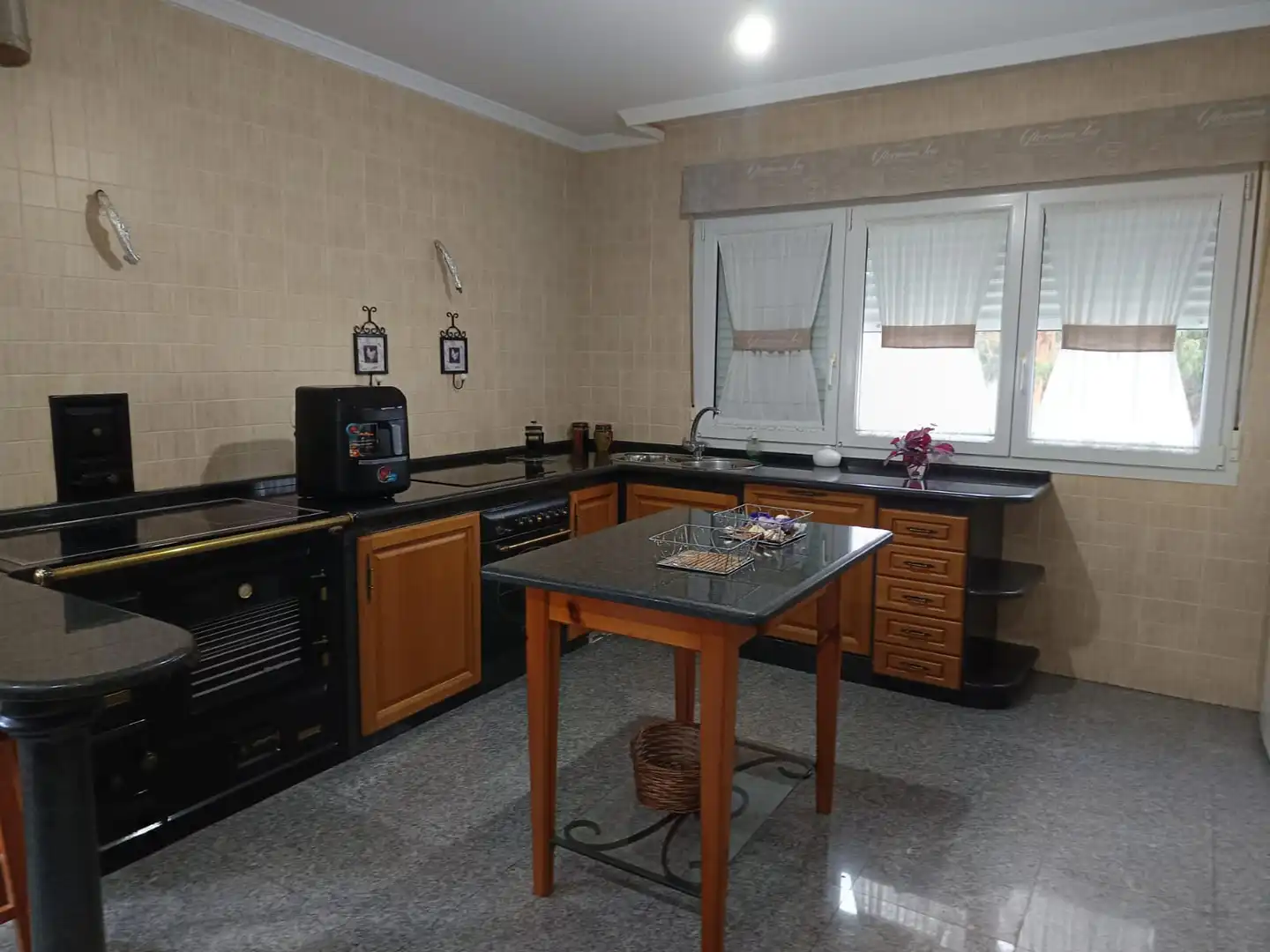 Chalet con terraza en venta en Rúa Picoña, imagen 2