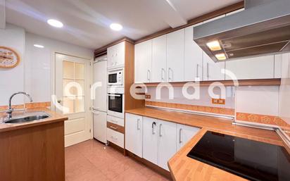 Cuina de Pis de lloguer en  Madrid Capital amb Aire condicionat, Calefacció i Parquet