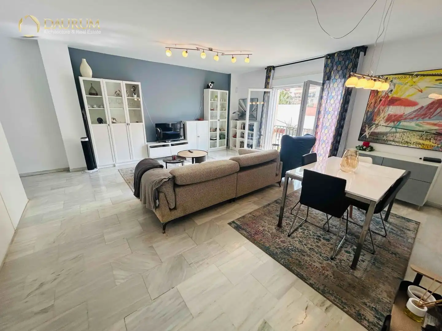 Sala d'estar de Dúplex en venda en Algarrobo amb Terrassa i Moblat