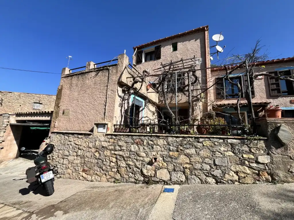 Exterior view of Houses for sale in Biure