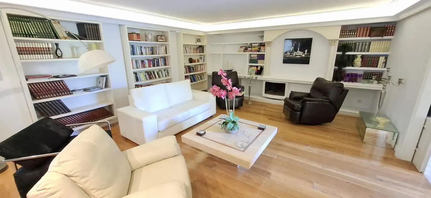 Living room of Houses for sale in Santa Cruz de Bezana  with Terrace, Sauna and Community pool