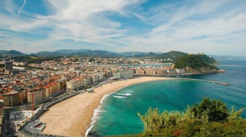 Foto 3 de Piso en venta en Gros, Donostia - San Sebastián