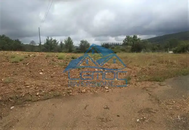 Nau industrial en venda en Cuadros